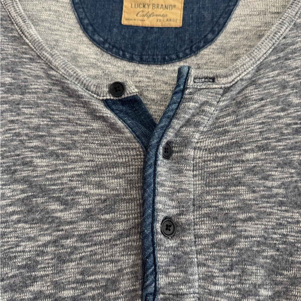 Lucky Brand Long Sleeve Grey Henley Shirt Size XXL - Picture 3 of 4